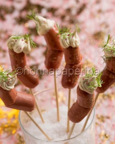 Scarponcini di Babbo Natale con salsicce e mascarpone Scarponcini di Babbo Natale con salsicce e mascarpone