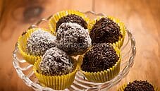 Tartufini al miele di arancio, dei dolcetti per le occasioni