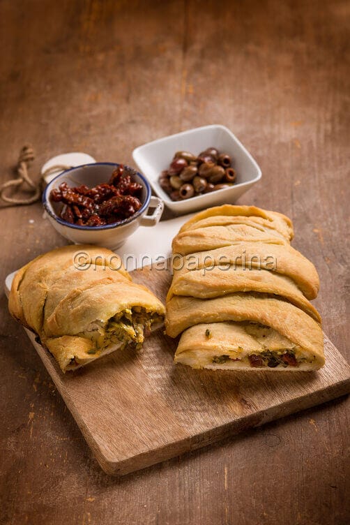 Torta intrecciata con zucchine Torta intrecciata con zucchine