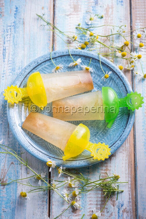 Ghiaccioli di camomilla al miele