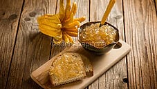 Marmellata senza zucchero con mano di Buddha, un tocco dolce Marmellata senza zucchero con mano di Buddha, un tocco dolce