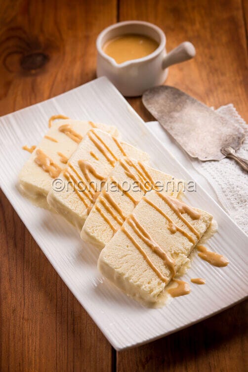 Semifreddo di mele al Calvados Semifreddo di mele al Calvados