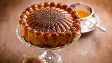 Torta al miele e gelsomino, un dolce profumato Torta al miele e gelsomino, un dolce profumato