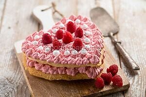 Raspberry puff pastry heart, a Valentine’s Day  delight