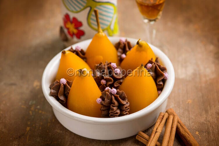 Pere caramellate allo zafferano Pere caramellate allo zafferano