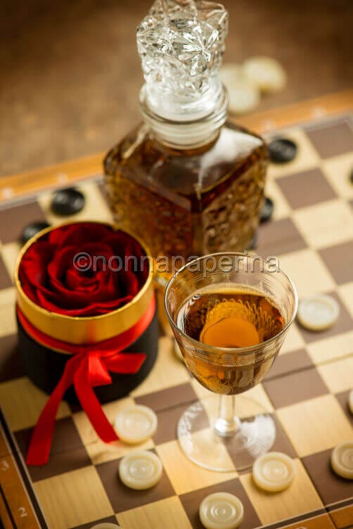 Liquore alla camomilla Liquore alla camomilla