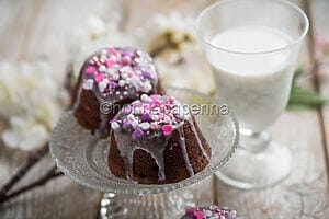 Muffin con glassa al burro, dei dolci morbidi e buoni per la festa della Mamma