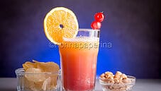 Sex on the beach, la ricetta del famoso cocktail americano Sex on the beach, la ricetta del famoso cocktail americano