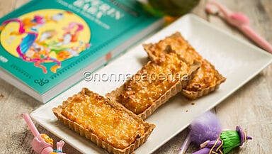 Tartellette con crema pasticcera all’arancia