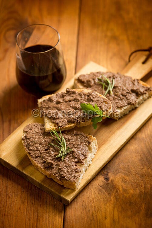 Crostini neri aretini Crostini neri aretini