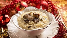 Purè di patate al tartufo senza lattosio, un contorno elegante a Natale Purè di patate al tartufo senza lattosio, un contorno elegante a Natale