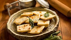 Tortelli alla lastra di Corezzo, perfetta sintesi di semplicità e gusto