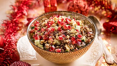 Insalata di quinoa natalizia