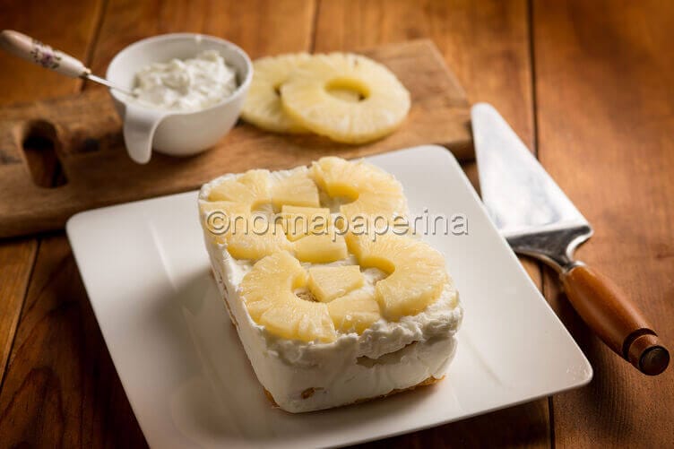 Torta fredda allo yogurt senza glutine