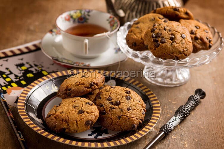 Biscotti al cioccolato e burro di arachidi