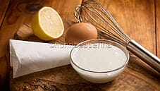 Ghiaccia reale, la regina delle decorazioni in pasticceria Ghiaccia reale, la regina delle decorazioni in pasticceria