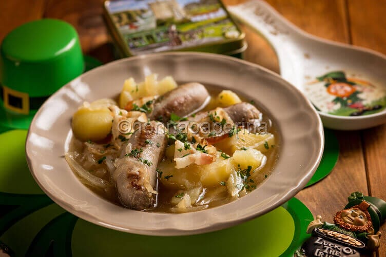 zuppa di salsicce di maiale