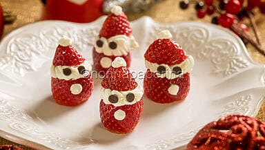 Babbo Natale di fragole e panna