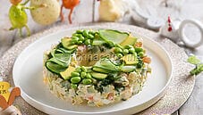 Ghirlanda salata con gamberi: un contorno unico per Pasqua Ghirlanda salata con gamberi: un contorno unico per Pasqua