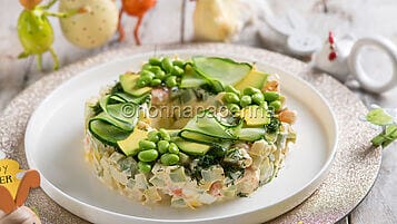Ghirlanda salata con gamberi