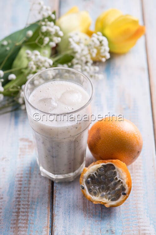 Smoothie di granadilla e banana