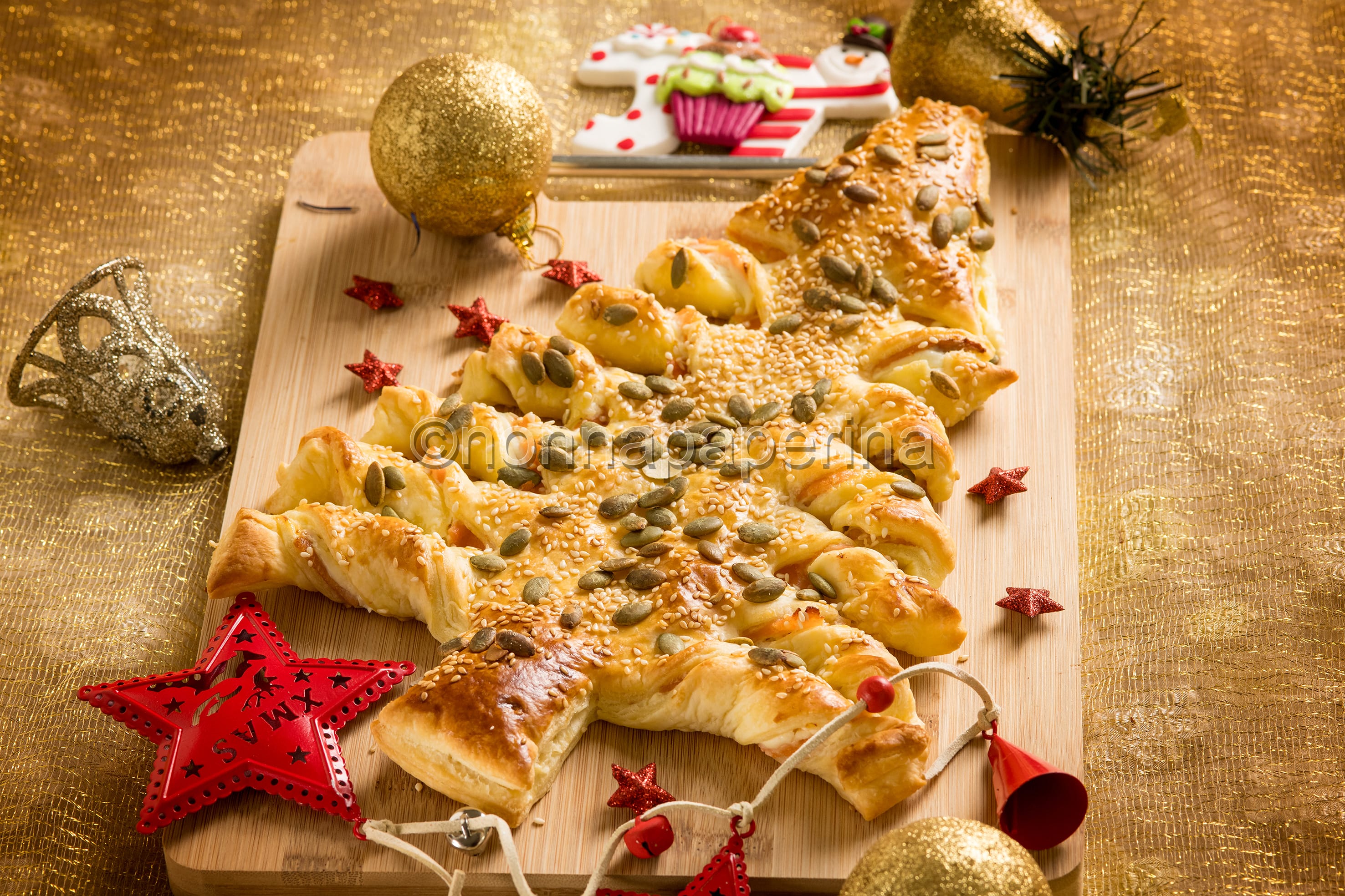 Albero di Natale di pasta sfoglia