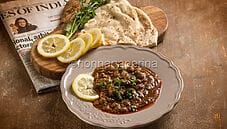 Pindi chana, la zuppa di ceci della tradizione indiana Pindi chana, la zuppa di ceci della tradizione indiana