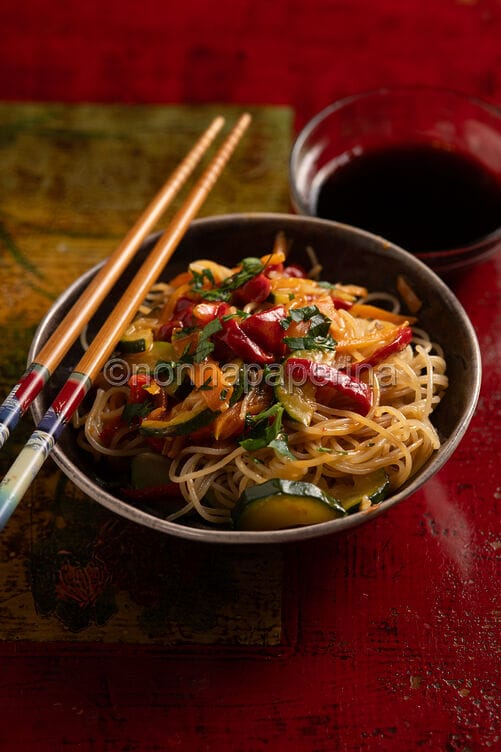 Shirataki con curry e verdure