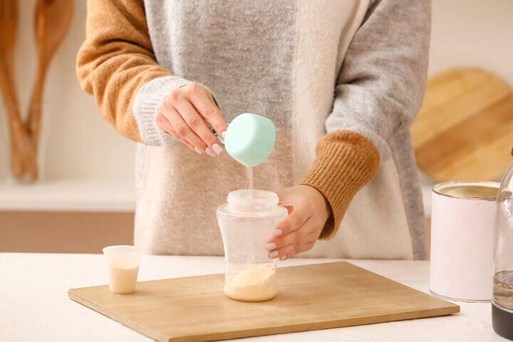 Come scegliere il latte in polvere per un neonato. Come scegliere il latte in polvere per un neonato.