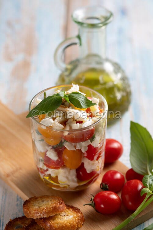 Caprese in bicchiere Caprese in bicchiere