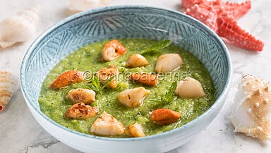 Crema di zucchine e menta con capesante