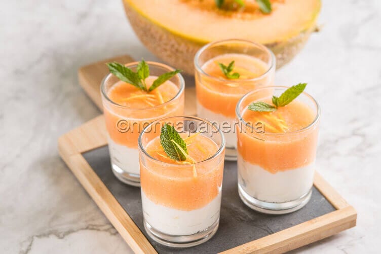 Gazpacho di melone con ricotta al limone