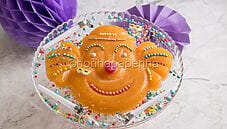 Il dolce di Carnevale a forma di pagliaccio: una delizia! Il dolce di Carnevale a forma di pagliaccio: una delizia!