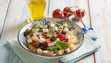 Pasta fredda alla greca