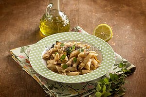 Cold summer pasta, a light but flavour-rich version Cold summer pasta, a light but flavour-rich version