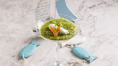 Zuppa fredda di zucchine e formaggio