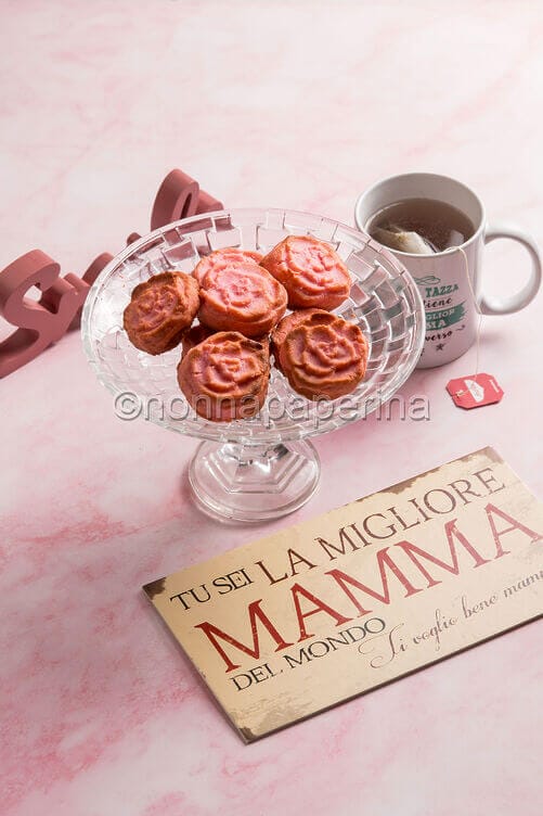 Biscotti a forma di rosa