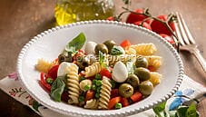 Pasta fredda tricolore