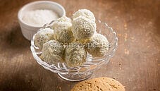 Tartufini al cocco e biscotti, degli ottimi dolcetti gourmet Tartufini al cocco e biscotti, degli ottimi dolcetti gourmet