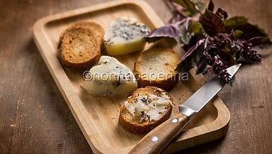 Burro aromatizzato al basilico rosso