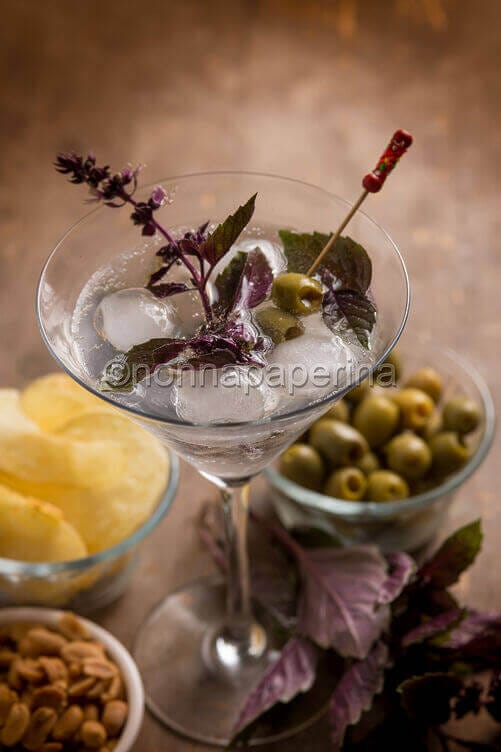 Cocktail al basilico rosso Cocktail al basilico rosso
