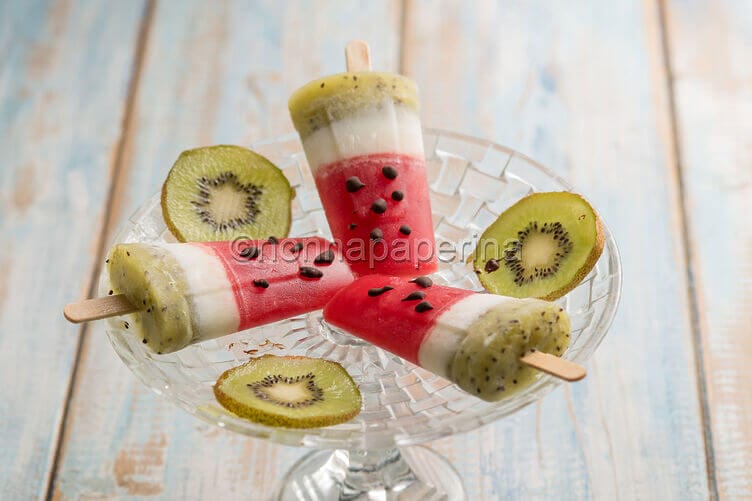 Ghiaccioli alla frutta tricolore