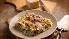 Lasagne ai carciofi e taleggio, una ricetta rustica Lasagne ai carciofi e taleggio, una ricetta rustica