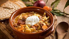 Zuppa di fagioli alla Jokai