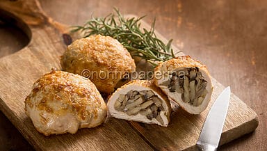 Petti di pollo ripieni ai funghi