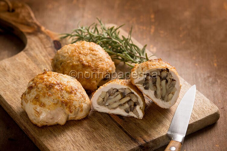 Petti di pollo ripieni ai funghi