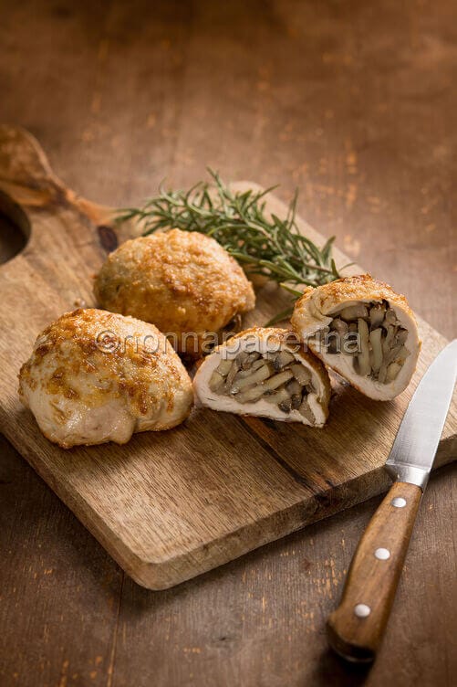 Petti di pollo ripieni ai funghi