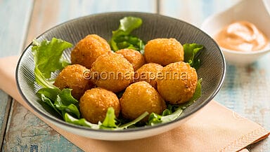 Polpettine di salmone e formaggio