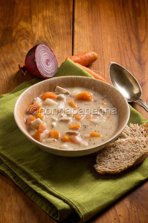 Tárkonyos Csirkeraguleves