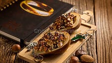 Pere ripiene al forno, un dolce ottimo dal richiamo fantasy Pere ripiene al forno, un dolce ottimo dal richiamo fantasy